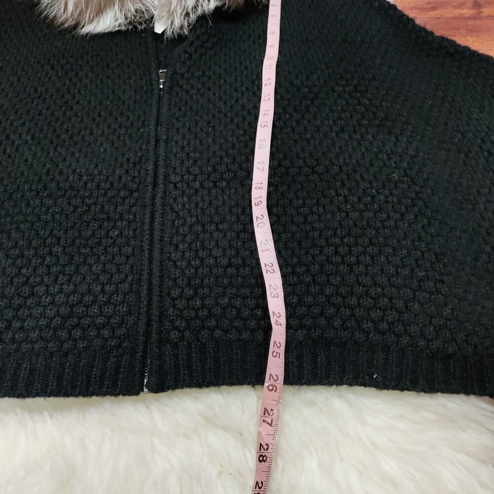 NWT Adrienne Landau Black Real Fox Fur Collar Zipper Closure Knit Poncho OS - Picture 15 of 16